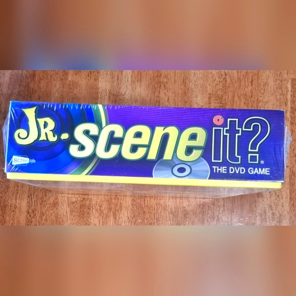 Scene it? Jr. The DVD Board Game Brand New - Picture 6 of 6